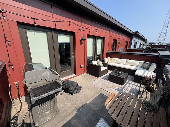 Private roof deck