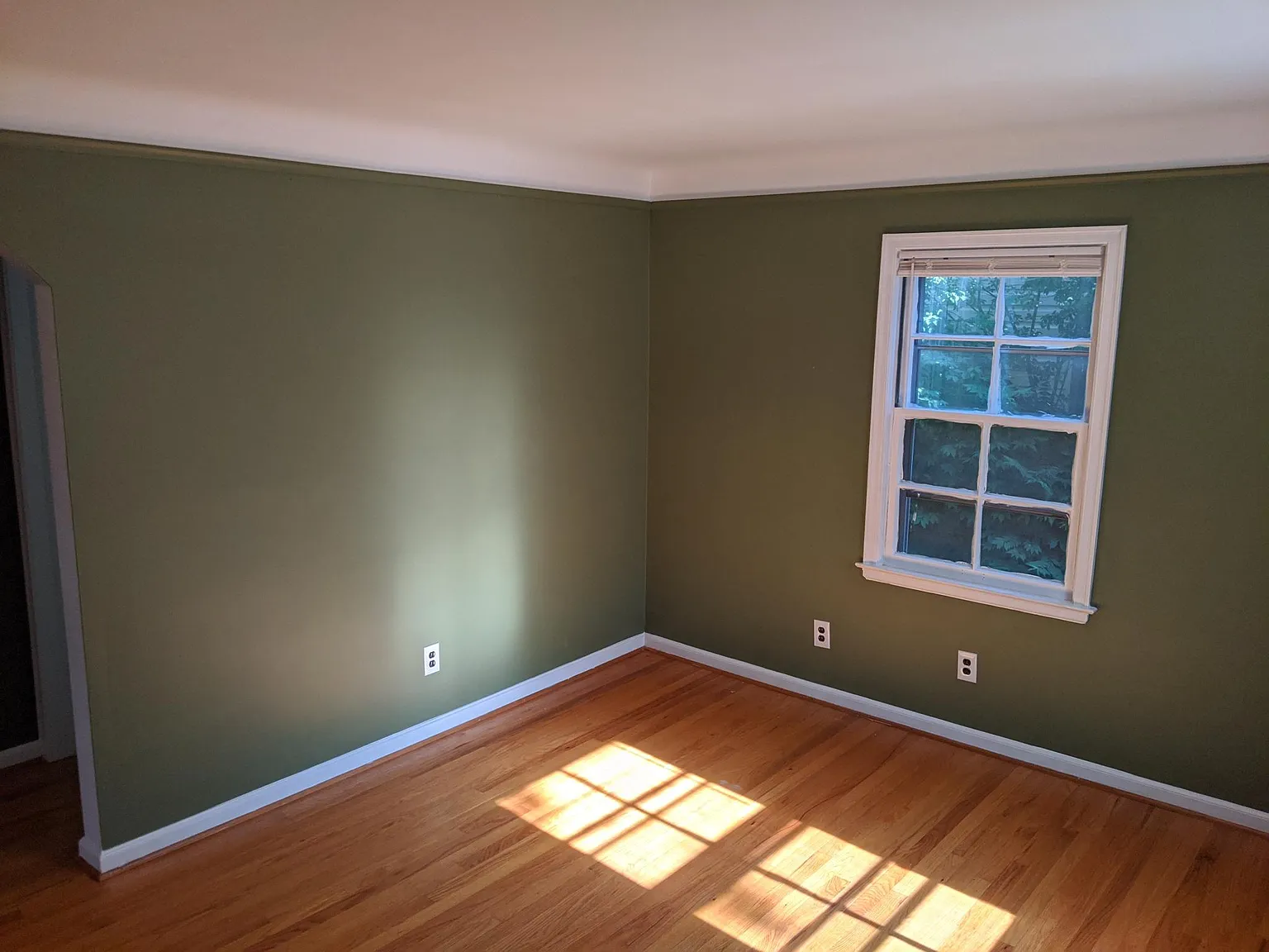 2 bed, 1.5 bath, 668 sqft, $2,100 — Photo 3