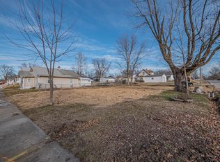 720 McKinley Ave, Moberly, MO 65270
