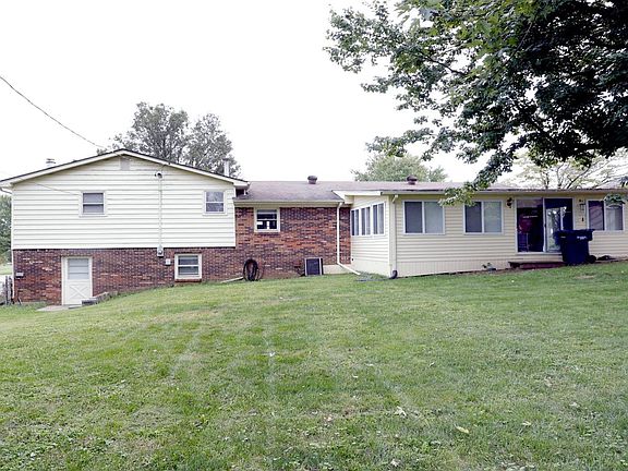 4th image of 321 Jeremiah Dr