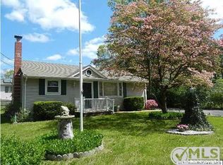 209 Pt Pleasant Ave, Bayville, NJ 08721