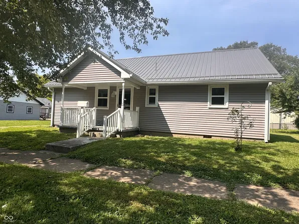 427 S Washington St, Spencer, IN 47460