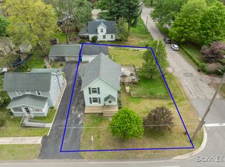 321 W Ellis Ave, Belding, MI 48809