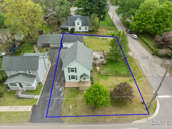 321 W Ellis Ave, Belding, MI 48809
