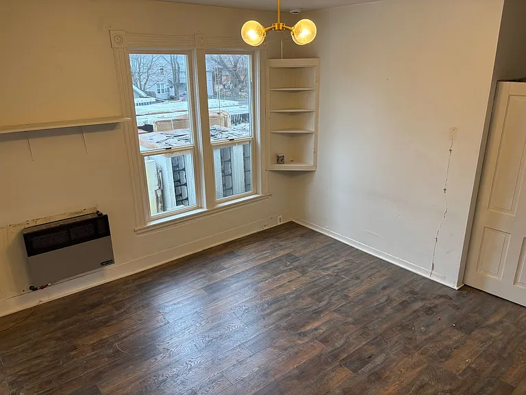 412 Spotswood St — Photo 2