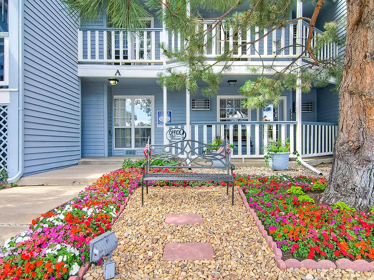 Victoria Inn Apts — Photo 30