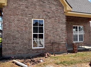 5839 Weeping Willow Dr, Lake Charles, LA 70605