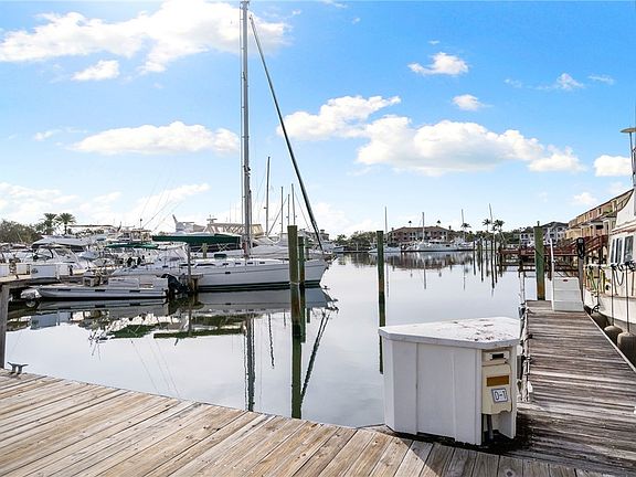 5th image of 1225 Marina Village Cir