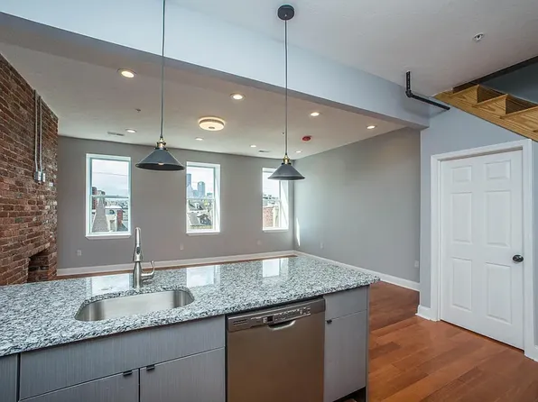 836 Concord St, Pittsburgh, PA