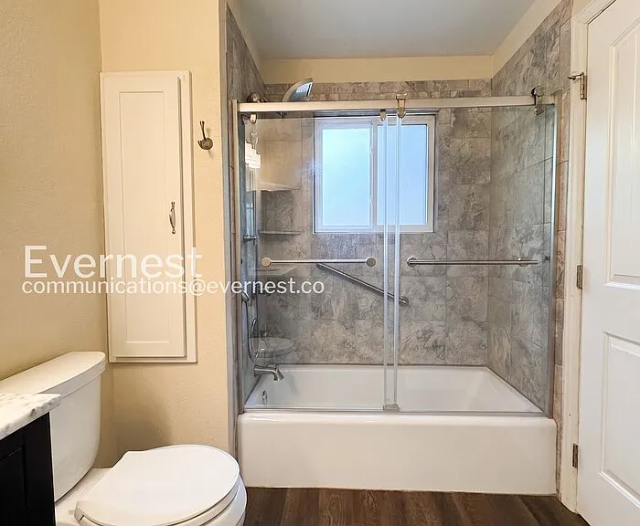 9225 Clermont Dr — Photo 12