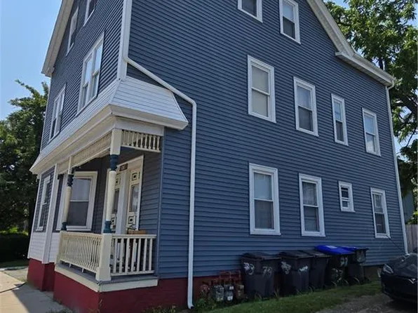 73 Beacon Ave, Providence, RI 02903