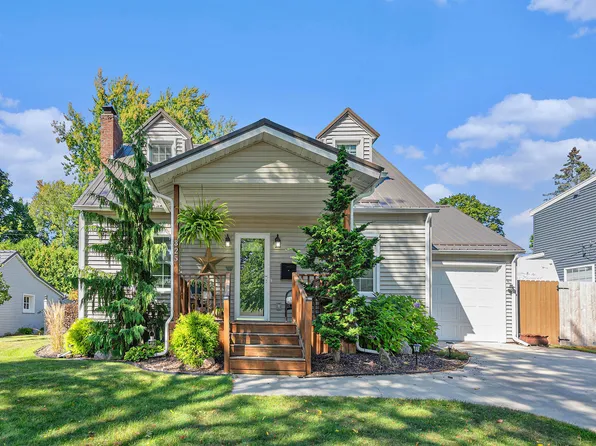 325 E Pine St, Fremont, MI 49412