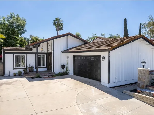 24956 Wells Fargo Dr, Laguna Hills, CA 92653