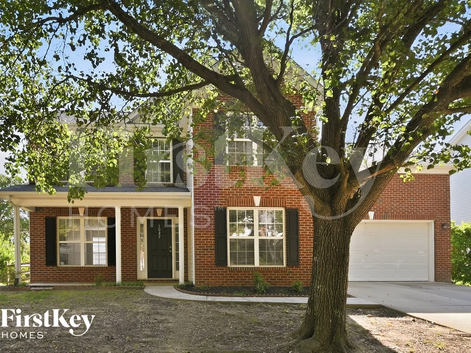 4 bed, 2.0 bath, 1968 sqft, $1,925 — Photo 1