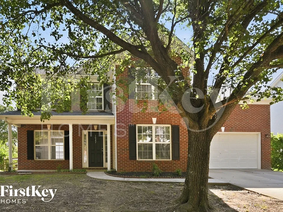 1027 Enderbury Dr