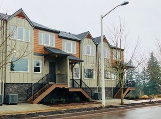 16811 Champion Way, Sandy, OR 97055