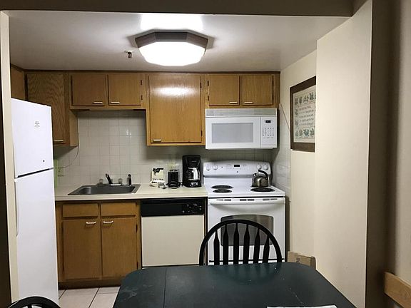 3rd image of 5506 Silver Creek Dr