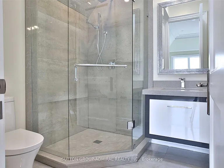 305 Finch Ave E — Photo 21