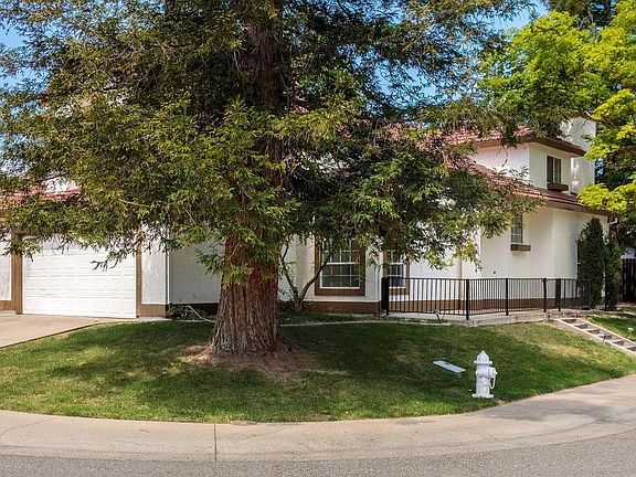 2nd image of 8393 Blue Rose Ct