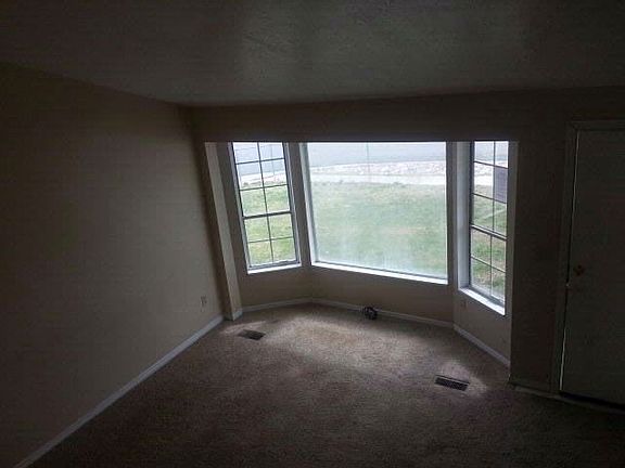 3rd image of 6216 W Chatterleigh Ave