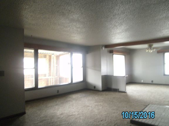 Livingroom3