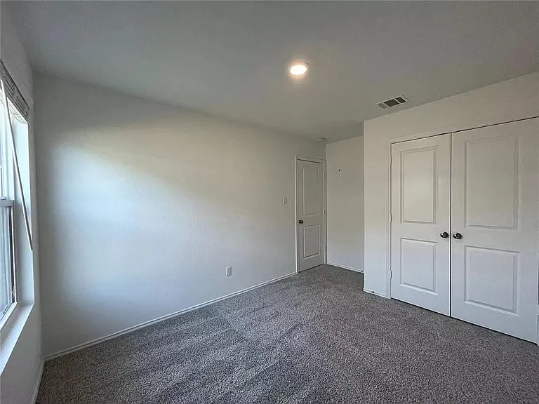 103 Ulmus St — Photo 12