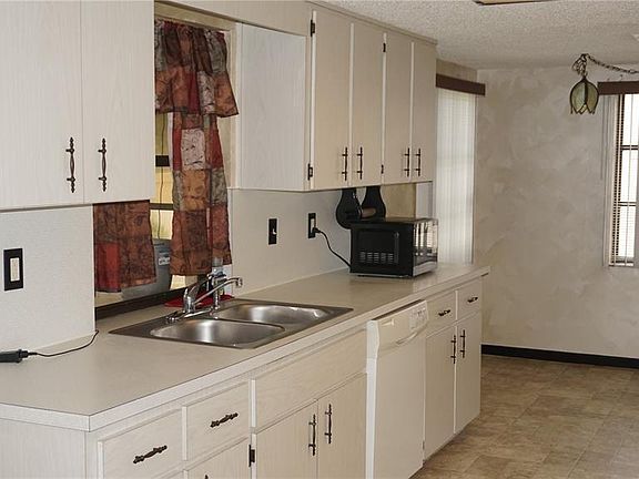 4th image of 6001 WAYCROSS DRIVE