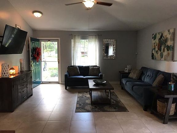 4th image of 7210 Oakwood Dr