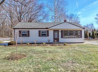 6589 Reynolds Rd, Mentor, OH 44060