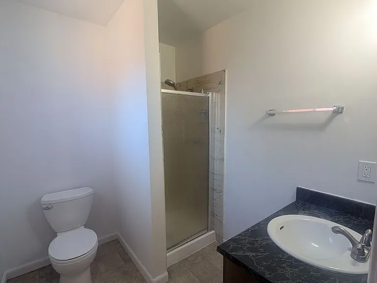2661 Dow St — Photo 11