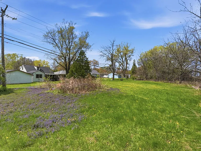1697 Rose Pl — Photo 31