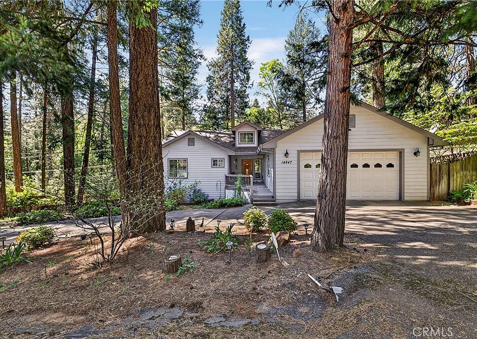 1st image of 14847 Crescent Dr