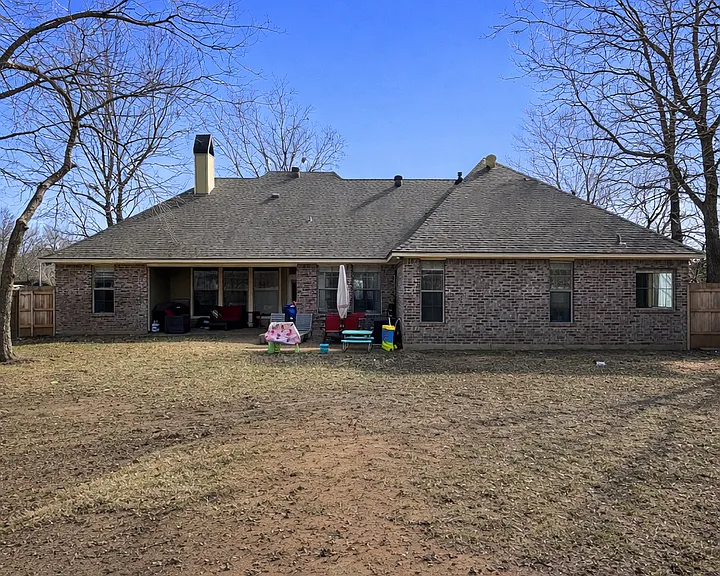 1005 Fawn Holw — Photo 15