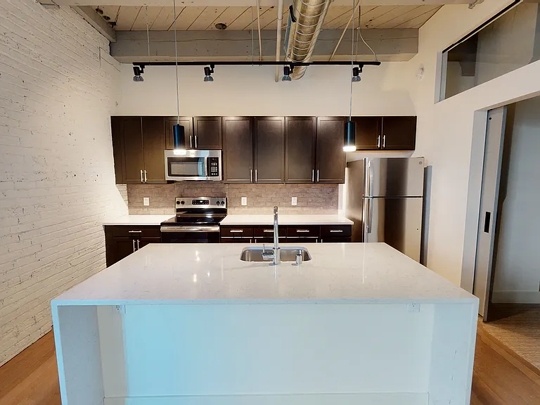 Maxwell Lofts — Photo 59