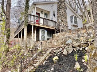 109 Mountain Rd, Ridgefield, CT 06877