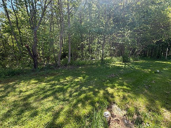 4th image of 6386 Summit Bridge Rd