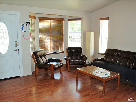 3rd image of 8506 109th St E