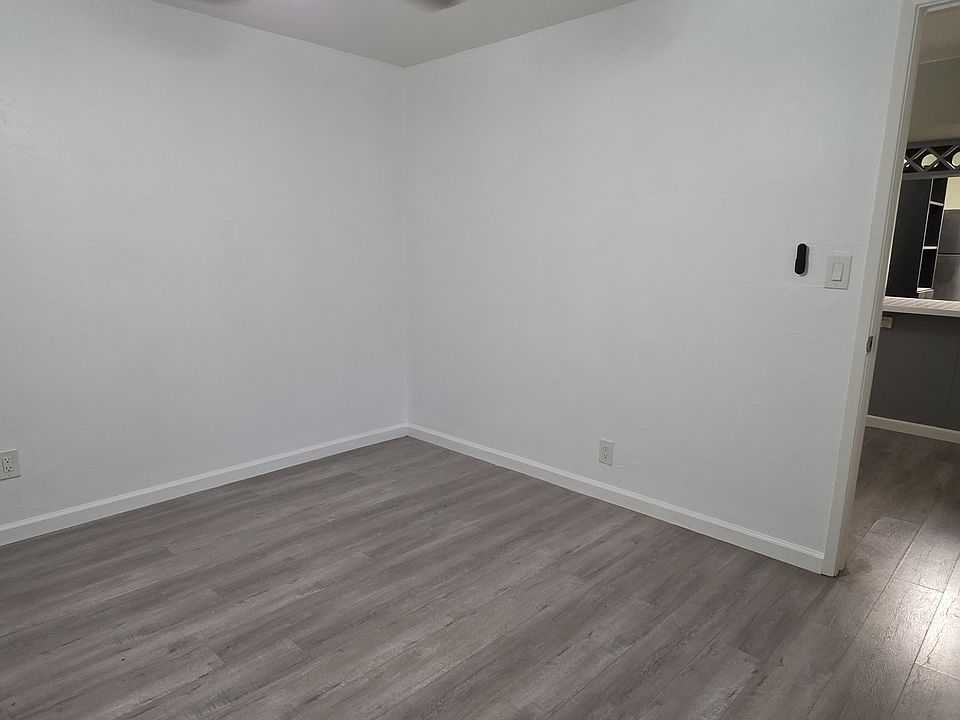 1st image of 8019 Greenridge Dr APT 0