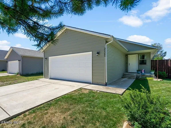32385 N 10th Ave, Spirit Lake, ID 83869