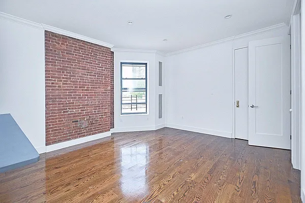 Rented by Keller Williams NYC | media 13