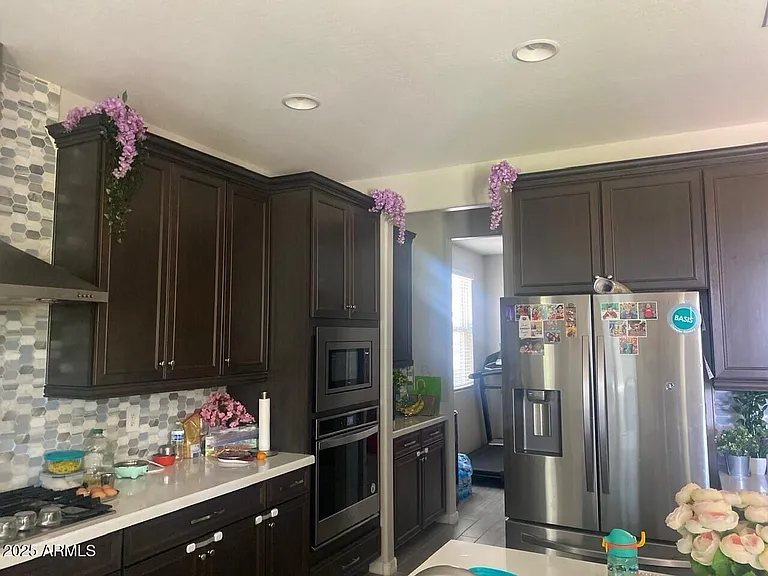 1381 E Scorpio Pl — Photo 9