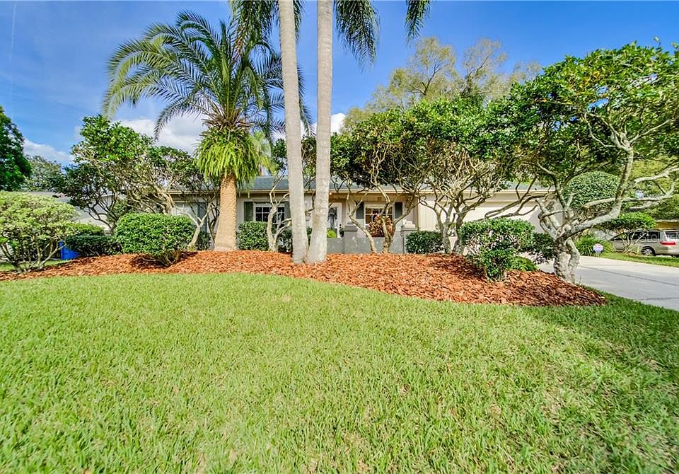 1st image of 615 Valley Hill Dr