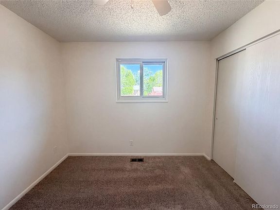 4th image of 1902 E 116th Place