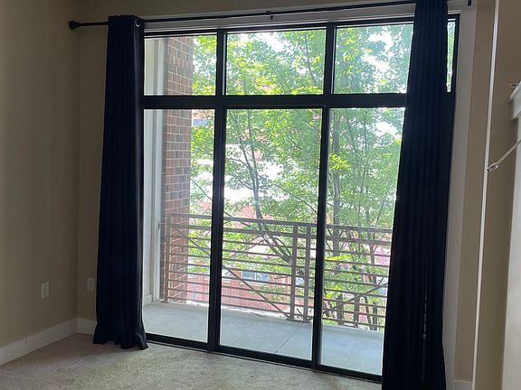 5th image of 810 W 4th St Unit 308