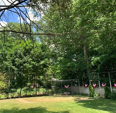 5th image of 19 Wostbrock Ln