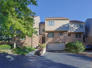 90 Carpenters Rdg, Cincinnati, OH 45241
