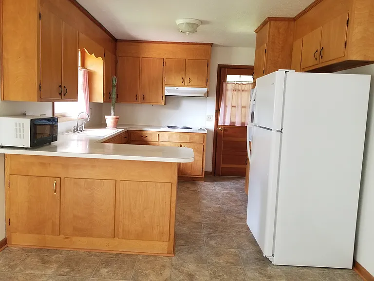 224 Price St — Photo 3