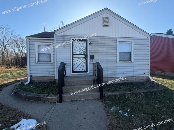 1117 W 2nd Ave, Gary, IN 46402