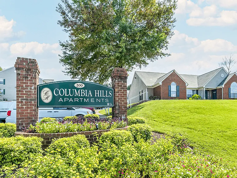 Columbia Hills Apartments — Photo 8