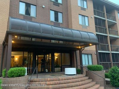 95 Essex Dr APT 4D, Staten Island, NY, 10314